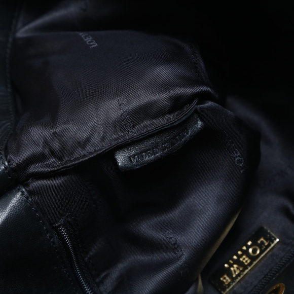 LOEWE fur handbag in black - Picture 3 of 13